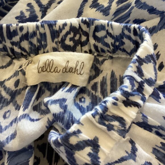 Bella‎ Dahl Off-Shoulder Blue & White Print Top Size Medium Light Weight - Picture 2 of 7